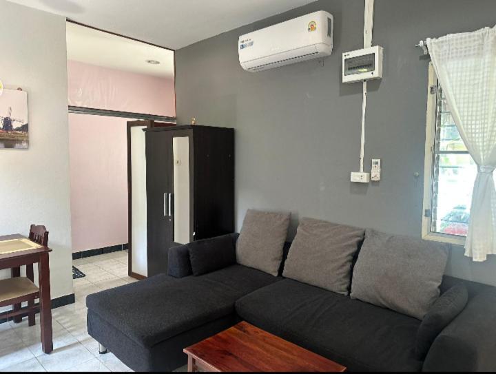 Studio With Aircon N Kitchen バンタオビーチ エクステリア 写真