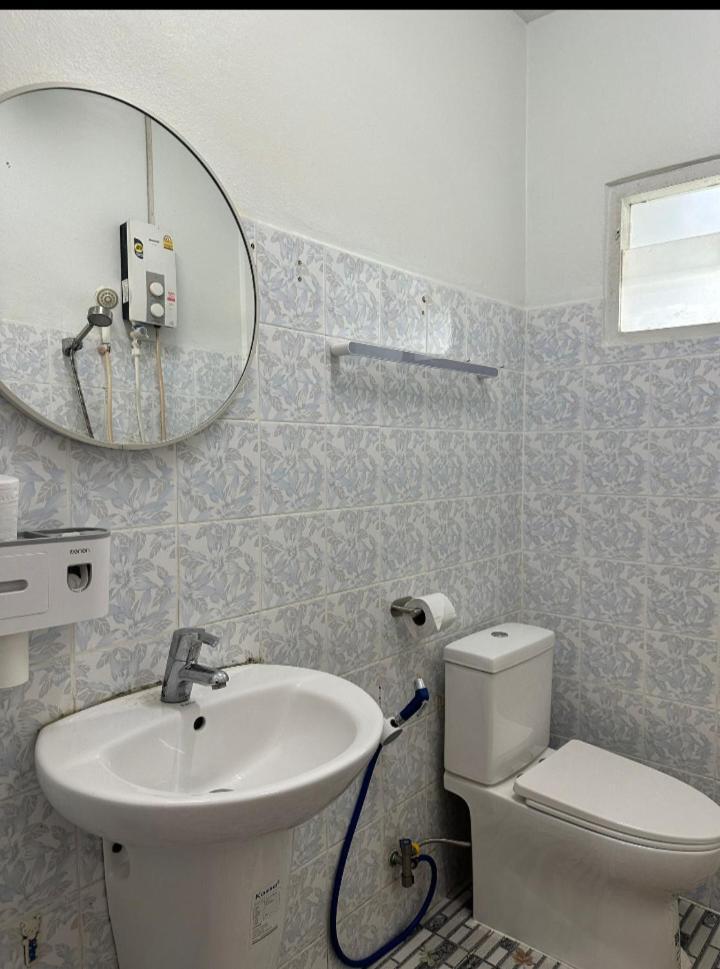 Studio With Aircon N Kitchen バンタオビーチ エクステリア 写真