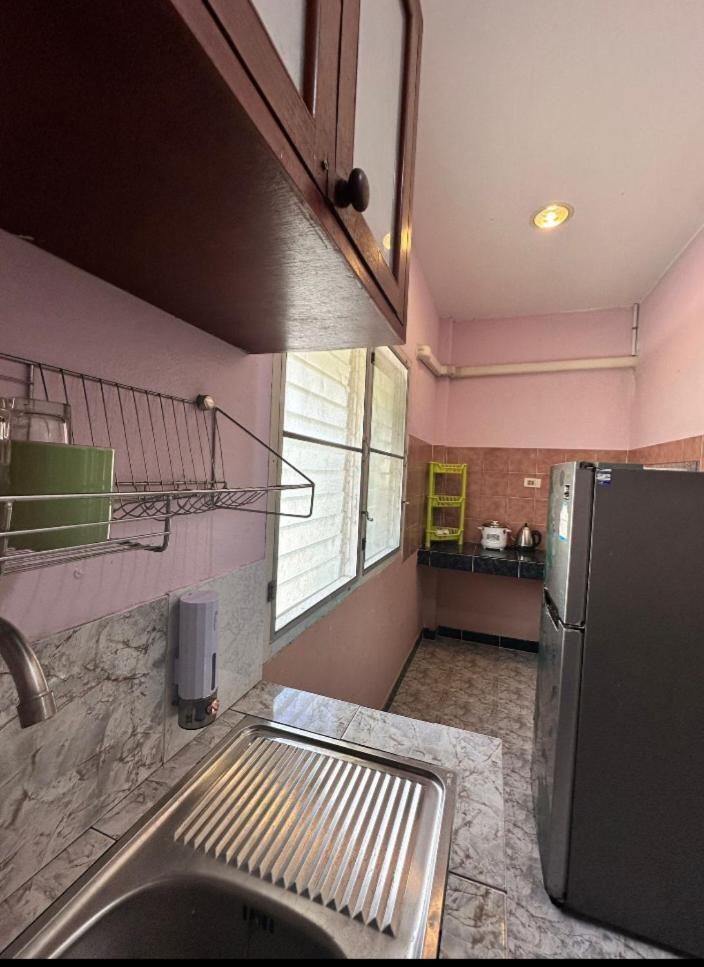 Studio With Aircon N Kitchen バンタオビーチ エクステリア 写真