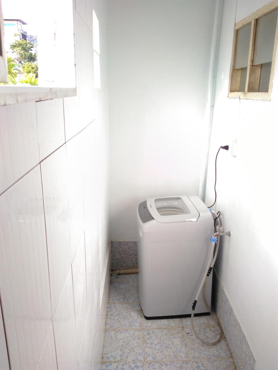 Studio With Aircon N Kitchen バンタオビーチ エクステリア 写真