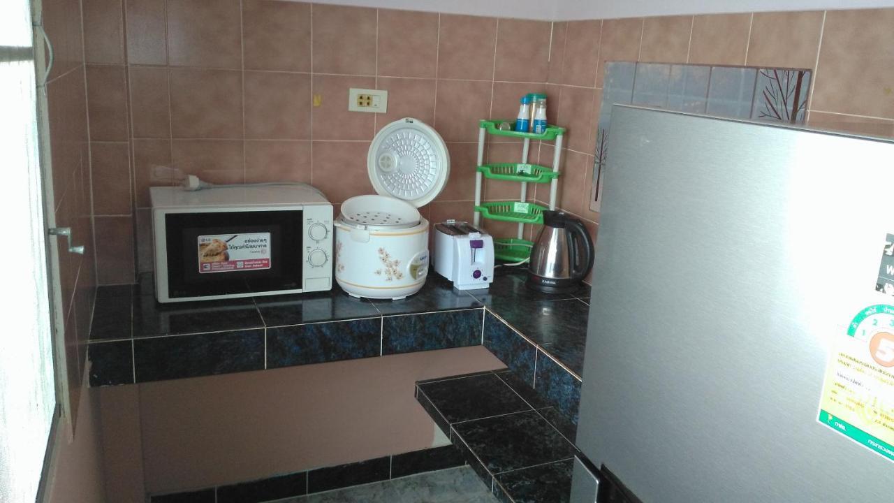 Studio With Aircon N Kitchen バンタオビーチ エクステリア 写真